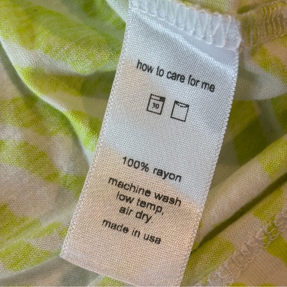 SOUL CYCLE Neon Yellow Women’s Cropped Athletic T-shirt with Logo Size Small - Picture 7 of 10